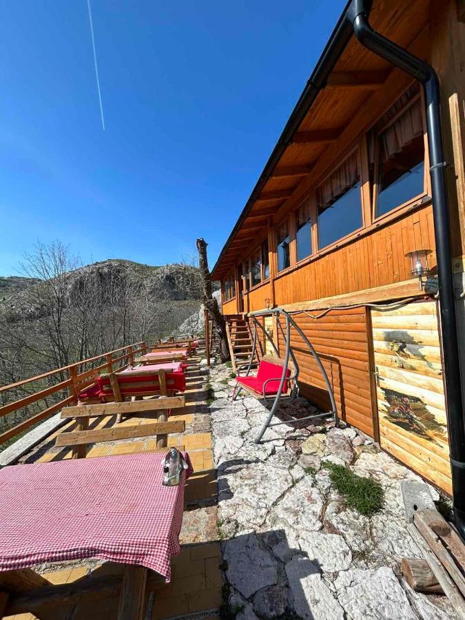 Bed And Breakfast Umoljani Экстерьер фото